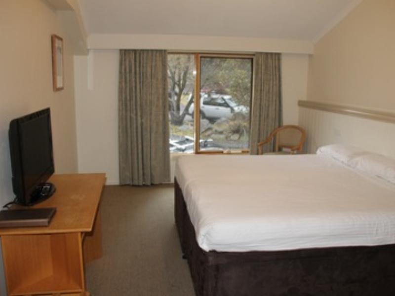 The River Inn Thredbo Extérieur photo